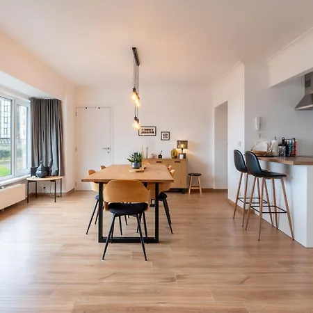 Apartment Cozy 2br Seaside In - Family-friendly And Fully Equipped Ostend
