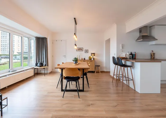 Apartment Cozy 2br Seaside In - Family-friendly And Fully Equipped Ostend